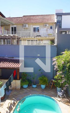 Casa à venda com 390m², 3 quartos e 2 vagasQuarto 2 - Vista