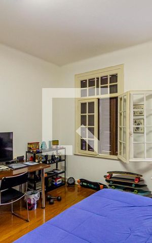 Casa à venda com 240m², 5 quartos e 3 vagasQuarto 1