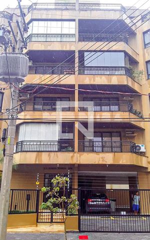 Apartamento para alugar com 276m², 3 quartos e 1 vaga Apartamento para alugar com 276m², 3 quartos e 1 vagaFachada