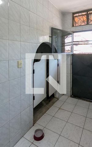 Casa à venda com 240m², 3 quartos e 2 vagasÁrea de Serviço