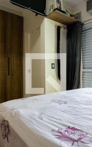 Casa à venda com 180m², 3 quartos e 2 vagas Casa à venda com 180m², 3 quartos e 2 vagasSuíte