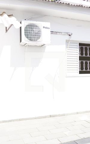 Casa para alugar com 55m², 2 quartos e sem vagaÁrea Externa