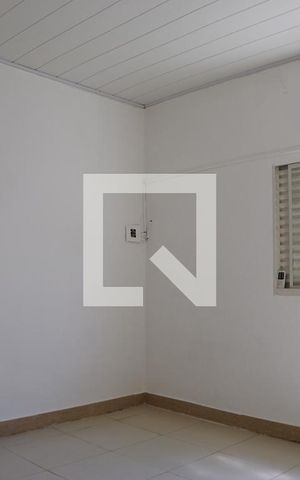 Casa para alugar com 55m², 2 quartos e sem vagaQuarto 1
