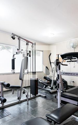 Apartamento à venda com 63m², 2 quartos e 1 vaga Apartamento à venda com 63m², 2 quartos e 1 vagaÁrea comum - Academia