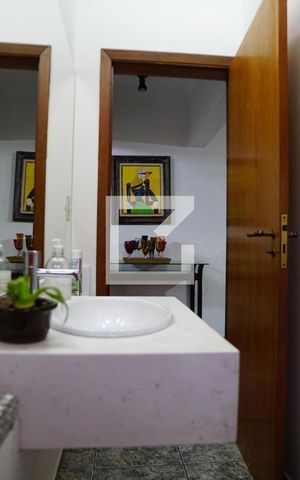 Casa à venda com 444m², 4 quartos e 6 vagasLavabo