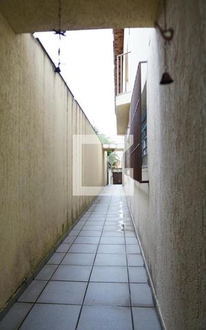Casa à venda com 444m², 4 quartos e 6 vagasÁrea Externa