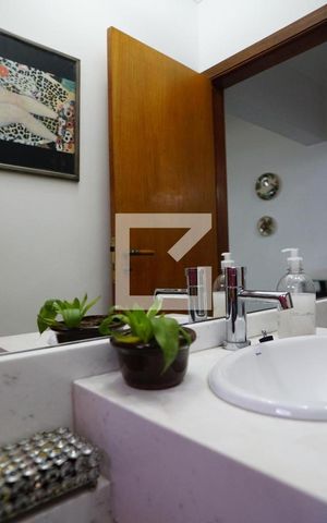 Casa à venda com 444m², 4 quartos e 6 vagasLavabo