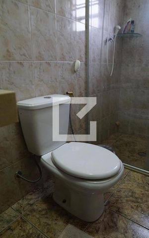 Casa à venda com 444m², 4 quartos e 6 vagasBanheiro Social
