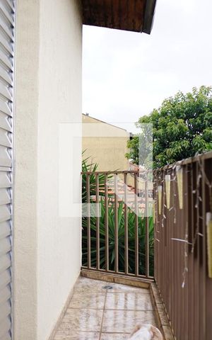 Casa à venda com 444m², 4 quartos e 6 vagasSacada Quarto 4