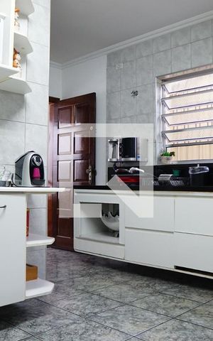 Casa à venda com 444m², 4 quartos e 6 vagasCozinha