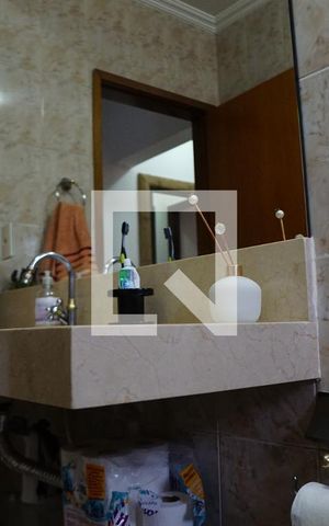 Casa à venda com 444m², 4 quartos e 6 vagasBanheiro Social