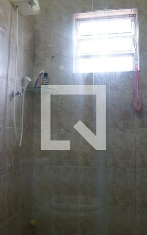 Casa à venda com 444m², 4 quartos e 6 vagasBanheiro Social
