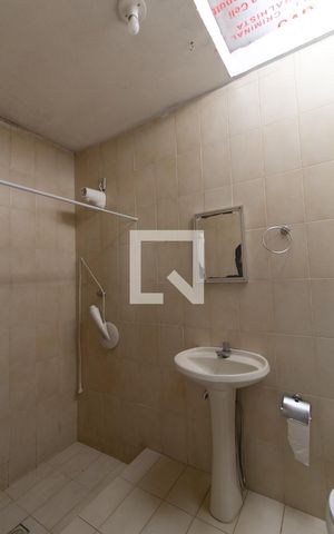 Casa para alugar com 230m², 6 quartos e 2 vagasBanheiro suíte 4
