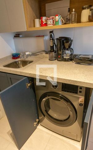 Apartamento para alugar com 28m², 1 quarto e sem vaga Apartamento para alugar com 28m², 1 quarto e sem vagaCozinha e Área de Serviço