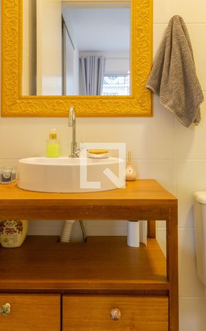 Apartamento para alugar com 28m², 1 quarto e sem vaga Apartamento para alugar com 28m², 1 quarto e sem vagaBanheiro da Suíte