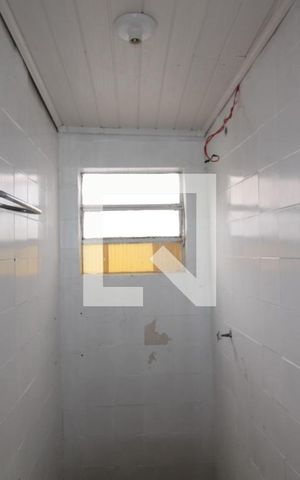 Casa para alugar com 25m², 1 quarto e sem vagaBanheiro