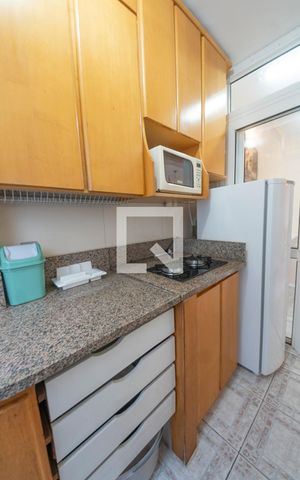 Apartamento para alugar com 70m², 2 quartos e 1 vagaCozinha 