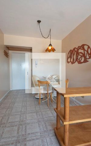 Apartamento para alugar com 70m², 2 quartos e 1 vagaSala