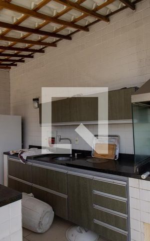 Apartamento à venda com 320m², 4 quartos e 3 vagas Apartamento à venda com 320m², 4 quartos e 3 vagasCozinha da Cobertura
