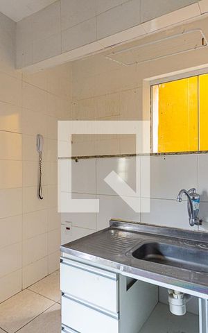 Apartamento à venda com 52m², 2 quartos e sem vaga Apartamento à venda com 52m², 2 quartos e sem vagaCozinha