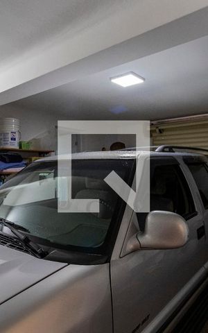 Casa à venda com 220m², 5 quartos e 1 vagaGaragem