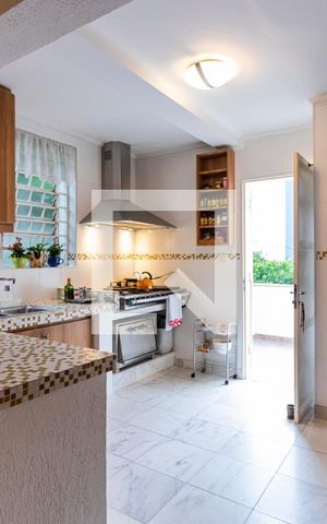 Casa à venda com 220m², 5 quartos e 1 vaga1o. Andar - Cozinha