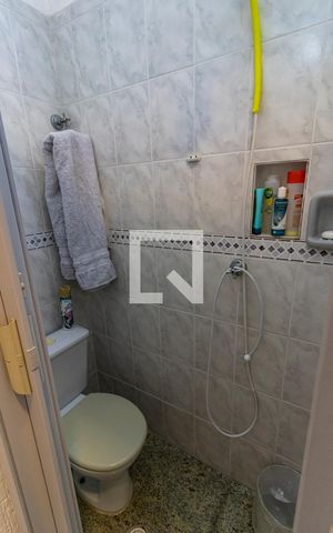 Casa à venda com 220m², 5 quartos e 1 vagaBanheiro de serviço