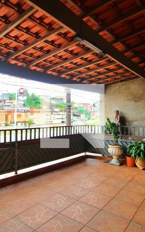 Casa à venda com 269m², 3 quartos e 4 vagasSacada