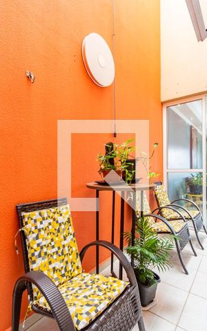 Casa para alugar com 298m², 5 quartos e 4 vagas Casa para alugar com 298m², 5 quartos e 4 vagasJardim de Inverno