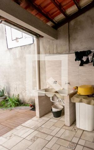 Casa à venda com 350m², 4 quartos e 2 vagasÁrea de Serviço