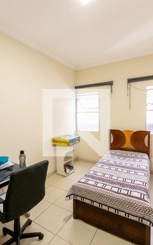 Casa à venda com 350m², 4 quartos e 2 vagasQuarto 1