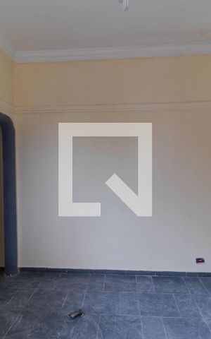Casa à venda com 300m², 3 quartos e 2 vagas Casa à venda com 300m², 3 quartos e 2 vagasSala 02