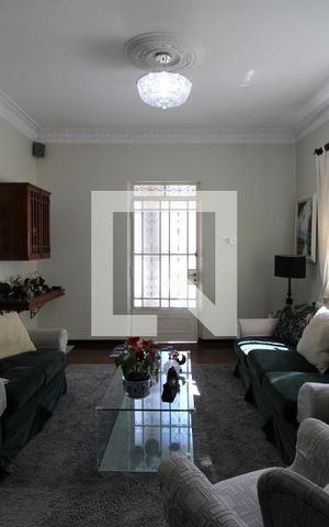 Casa à venda com 500m², 4 quartos e 8 vagasSala 1 