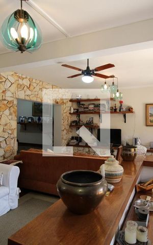 Casa à venda com 500m², 4 quartos e 8 vagasSala - Área lazer 