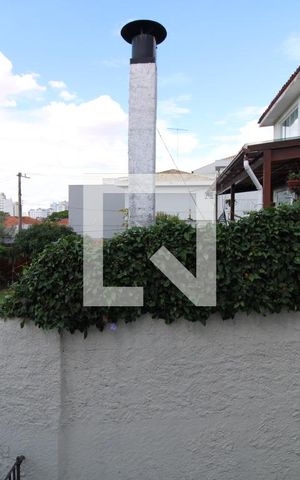 Casa à venda com 500m², 4 quartos e 8 vagasVista da suíte 3 