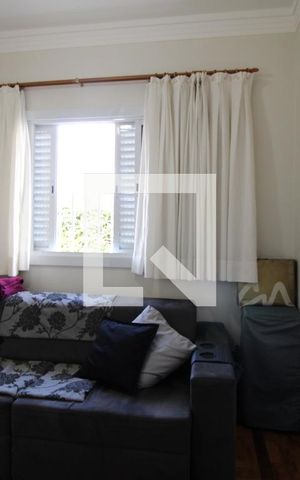 Casa à venda com 500m², 4 quartos e 8 vagasQuarto 1 