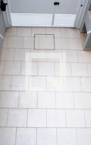 Casa à venda com 120m², 3 quartos e 2 vagasGaragem
