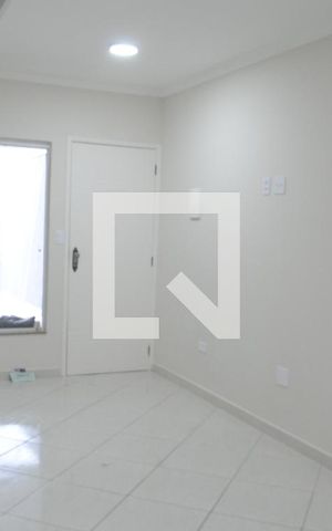 Casa à venda com 120m², 3 quartos e 2 vagasSala