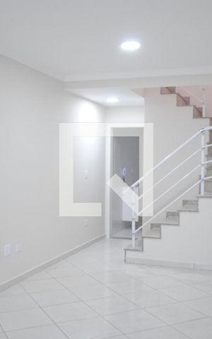 Casa à venda com 120m², 3 quartos e 2 vagasSala