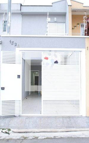 Casa à venda com 120m², 3 quartos e 2 vagasFachada