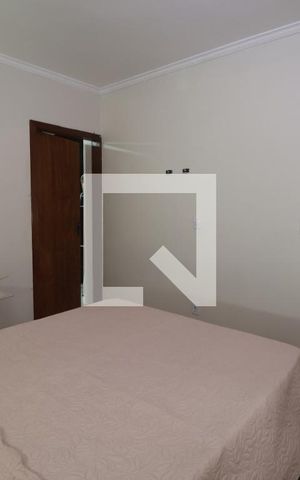 Casa à venda com 180m², 3 quartos e 2 vagasQuarto suíte 1