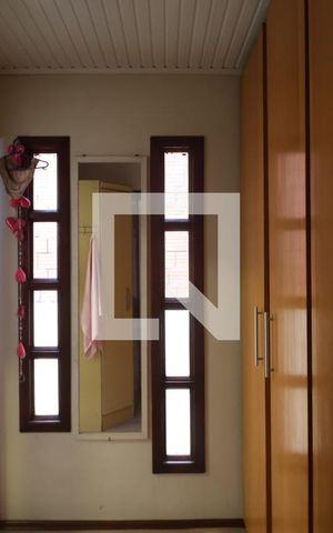 Casa à venda com 180m², 3 quartos e 2 vagasQuarto suíte 1