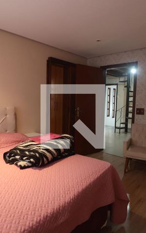 Casa à venda com 180m², 3 quartos e 2 vagasQuarto suíte 2