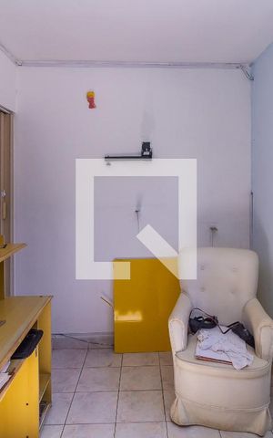 Casa à venda com 451m², 4 quartos e 1 vaga Casa à venda com 451m², 4 quartos e 1 vagaQuarto 1 Casa 2