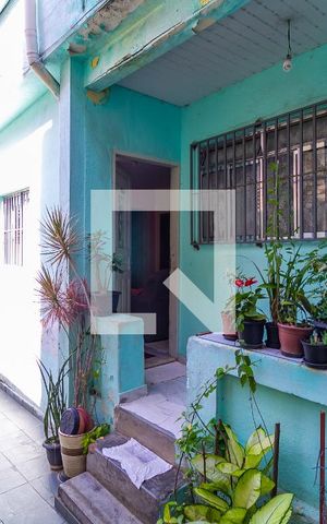 Casa à venda com 451m², 4 quartos e 1 vaga Casa à venda com 451m², 4 quartos e 1 vagaEntrada