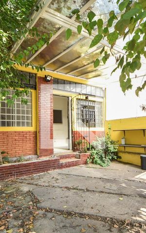 Casa à venda com 195m², 3 quartos e 2 vagasGaragem