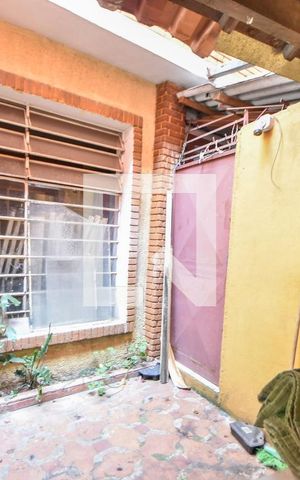 Casa à venda com 195m², 3 quartos e 2 vagasLavanderia