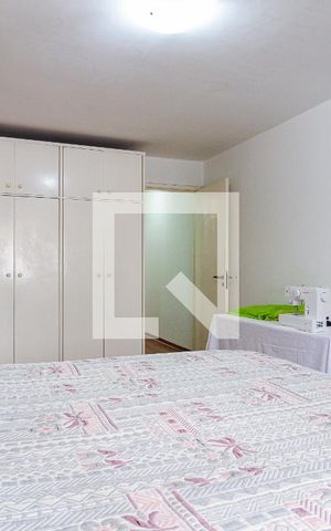 Casa à venda com 94m², 2 quartos e 2 vagas Casa à venda com 94m², 2 quartos e 2 vagasQuarto 1