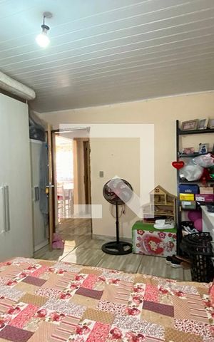Casa à venda com 48m², 2 quartos e 1 vagaQuarto 2