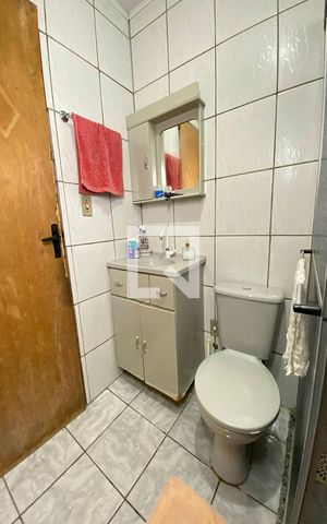 Casa à venda com 48m², 2 quartos e 1 vagaBanheiro